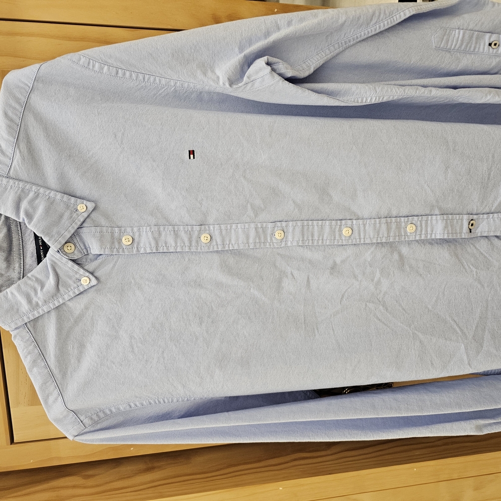 Tommy Hilfiger Light Blue Button-Up Shirt